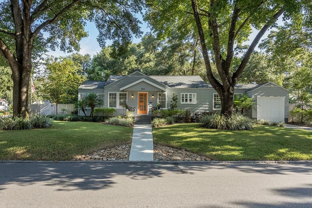 1002 E IDLEWILD AVENUE TAMPA, FL 33604