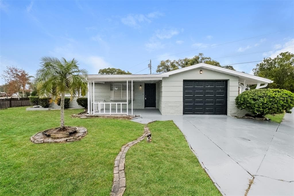 5345 RIDDLE ROAD HOLIDAY, FL 34690