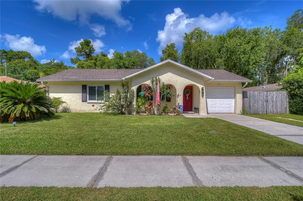 6133 BROKEN ARROW DRIVE NEW PORT RICHEY, FL 34653