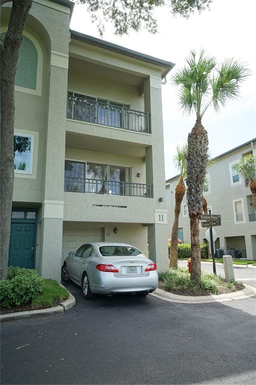 717 CRUISE VIEW DRIVE TAMPA, FL 33602
