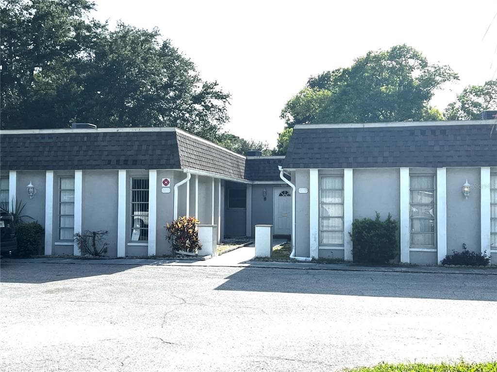 1818 EAST DRIVE UNIT 1818 CLEARWATER, FL 33755