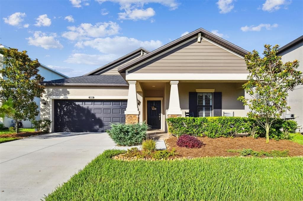 8806 SHADY PAVILLION COURT LAND O LAKES, FL 34637