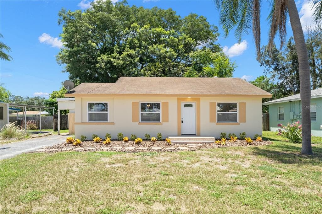 706 PHOENIX AVENUE CLEARWATER, FL 33756