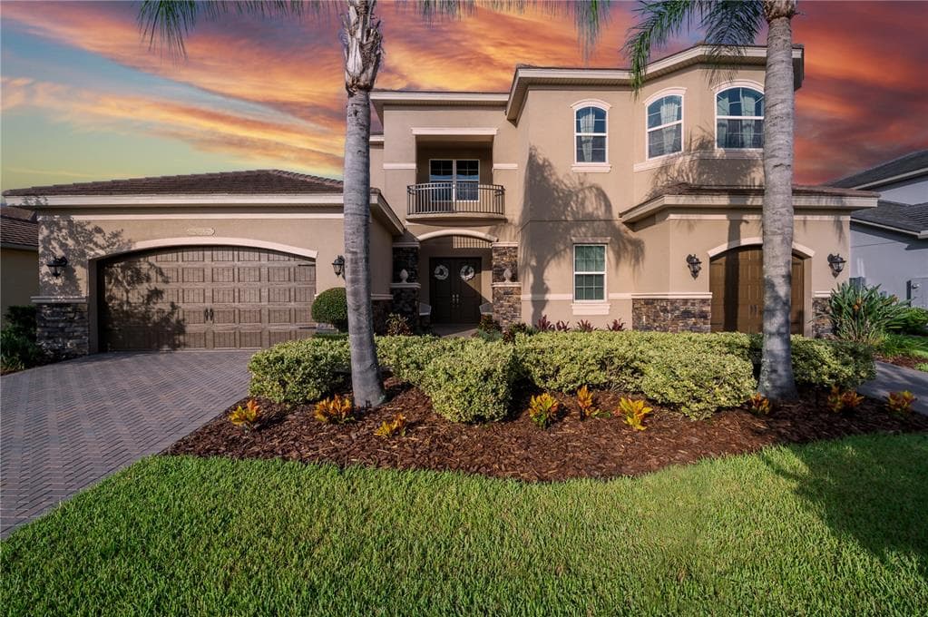 2628 OAKWOOD PRESERVE DRIVE WESLEY CHAPEL, FL 33543