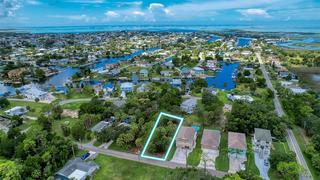 5047 OAK LEAF LANE HERNANDO BEACH, FL 34607