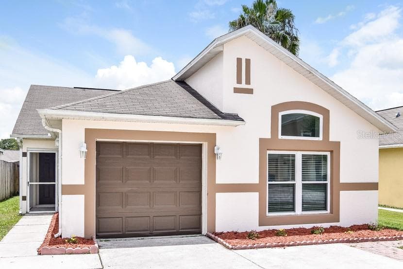 30545 DOUBLE DRIVE WESLEY CHAPEL, FL 33545
