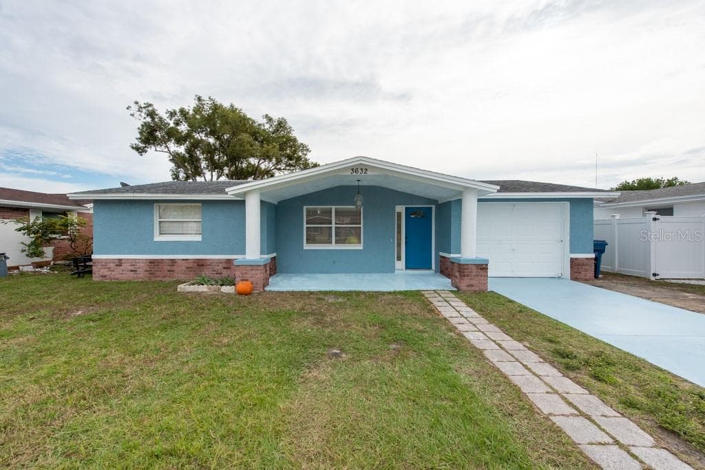 3632 BIGELOW DRIVE HOLIDAY, FL 34691