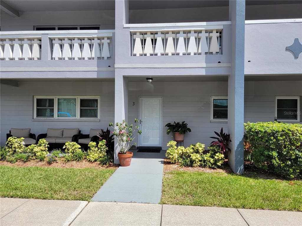 2295 AMERICUS BOULEVARD E UNIT 3 CLEARWATER, FL 33763