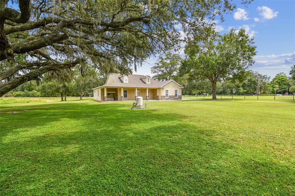 8342 EHREN CUTOFF LAND O LAKES, FL 34639