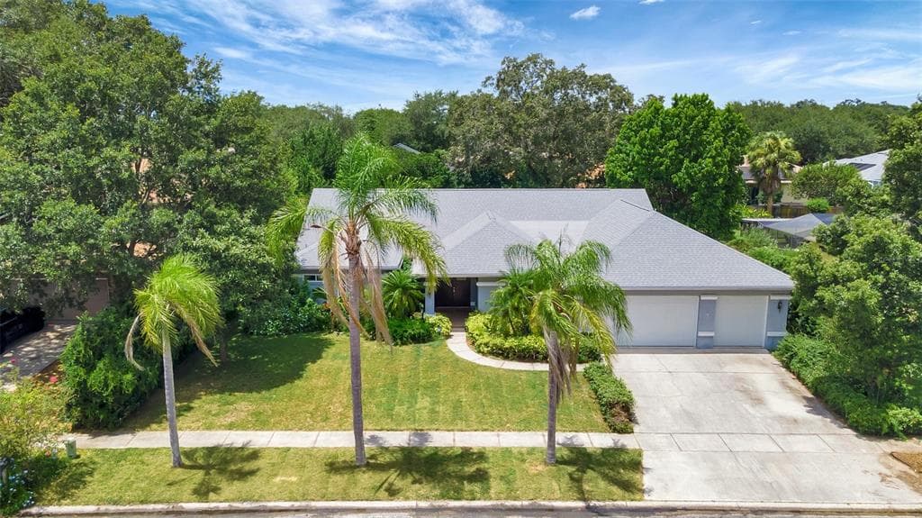 2616 DURANT OAKS DRIVE VALRICO, FL 33596