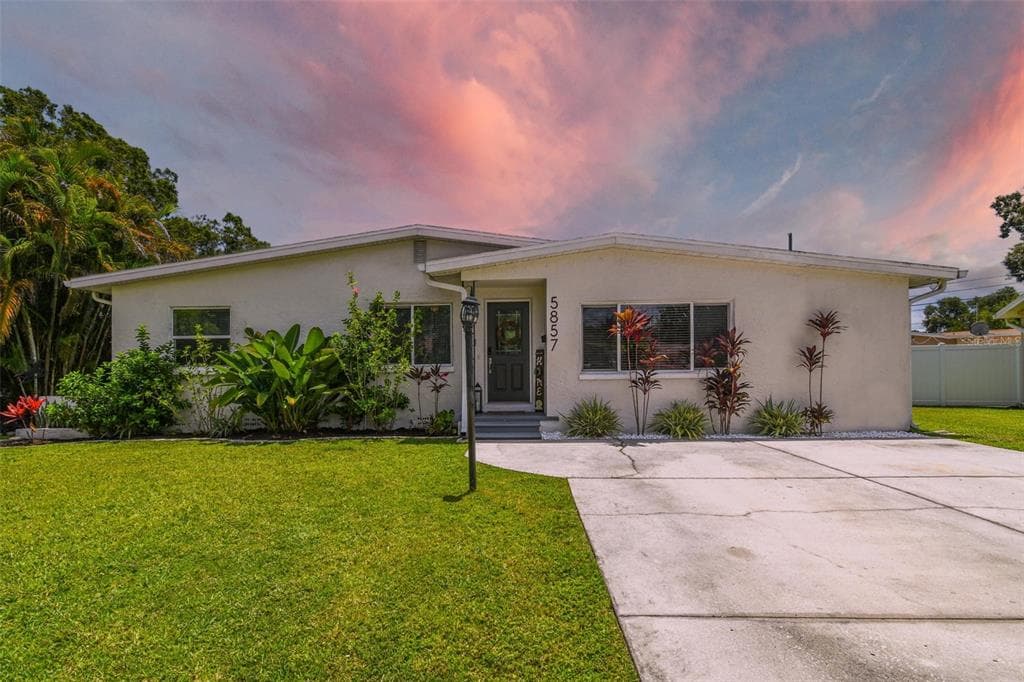 5857 12TH WAY N ST PETERSBURG, FL 33703