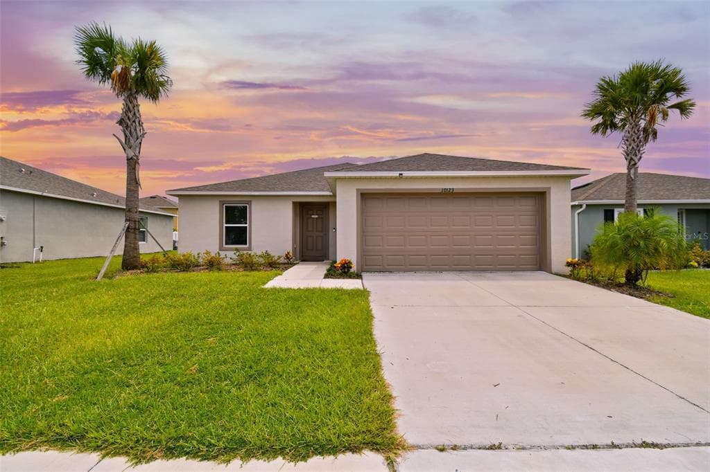 10123 CARP HOLLOW ROAD SUN CITY CENTER, FL 33573