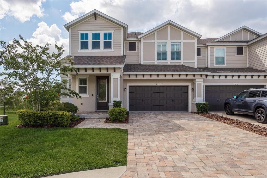 627 OZONA VILLAGE DRIVE PALM HARBOR, FL 34683