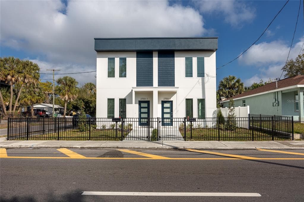 2703 N 24TH STREET