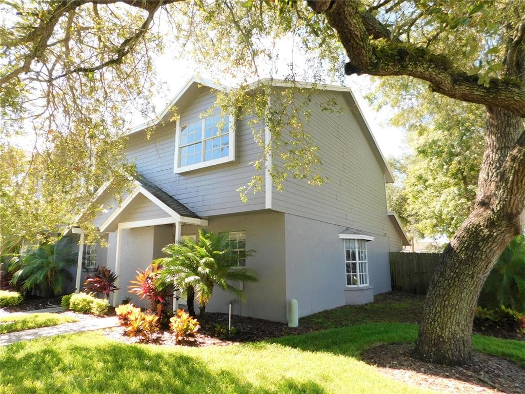 3430 ARBOR OAKS COURT UNIT 3430 TAMPA, FL 33614
