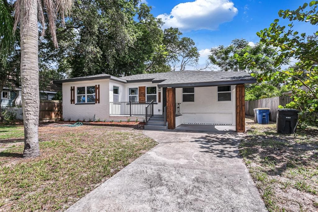 1613 GROVE STREET CLEARWATER, FL 33755