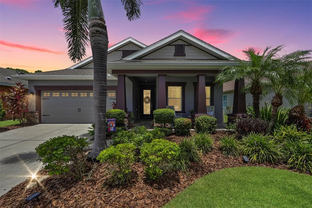 6818 PARK STRAND DRIVE APOLLO BEACH, FL 33572