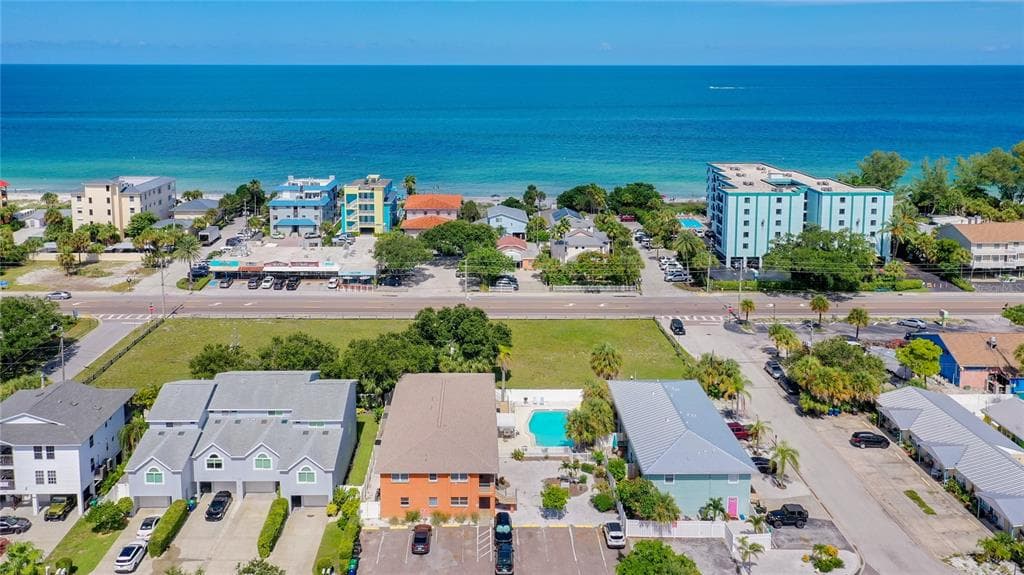 2308 1ST STREET UNIT 3 INDIAN ROCKS BEACH, FL 33785