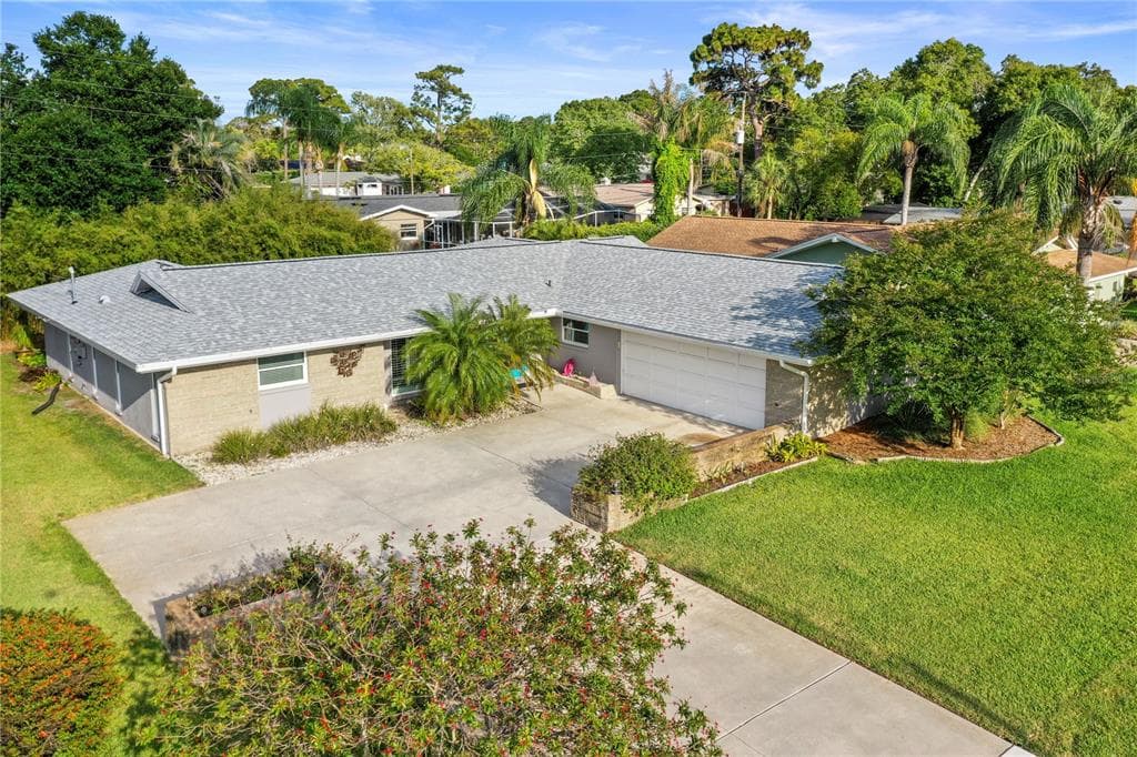 2373 MANGRUM DRIVE DUNEDIN, FL 34698