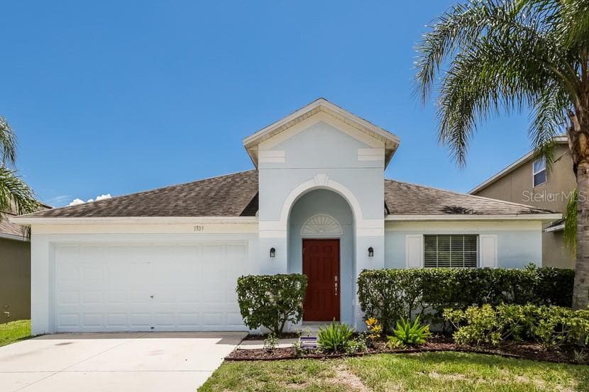 1709 OAK POND STREET RUSKIN, FL 33570