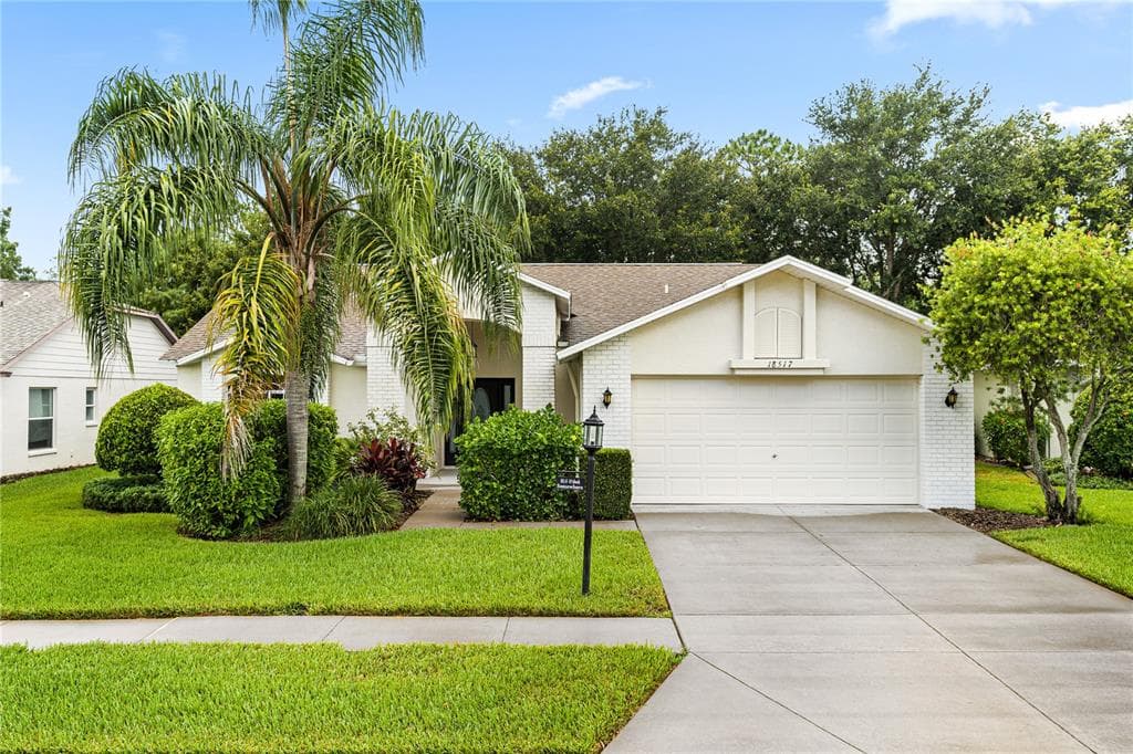 18517 HIDDEN PINES WAY HUDSON, FL 34667