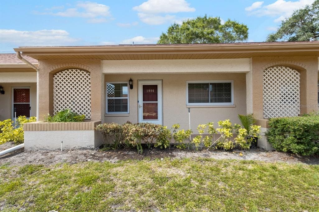 2460 NORTHSIDE DRIVE UNIT 1406 CLEARWATER, FL 33761