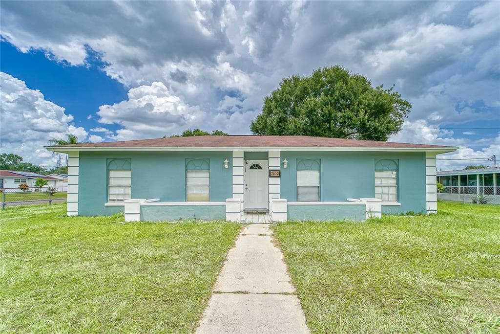 7102 REINDEER ROAD TAMPA, FL 33619