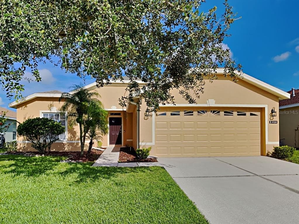 4104 WHISTLEWOOD CIRCLE LAKELAND, FL 33811