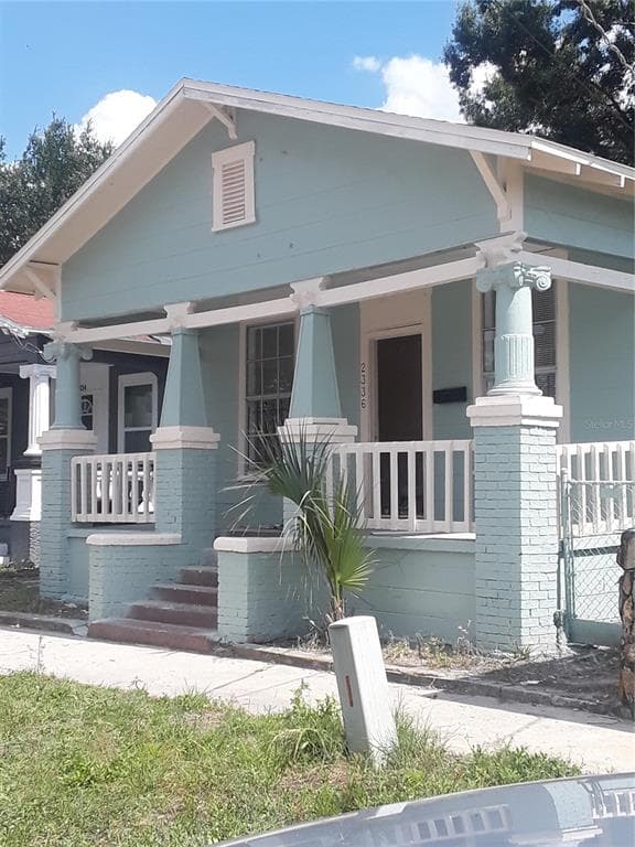 2336 W SPRUCE STREET TAMPA, FL 33607