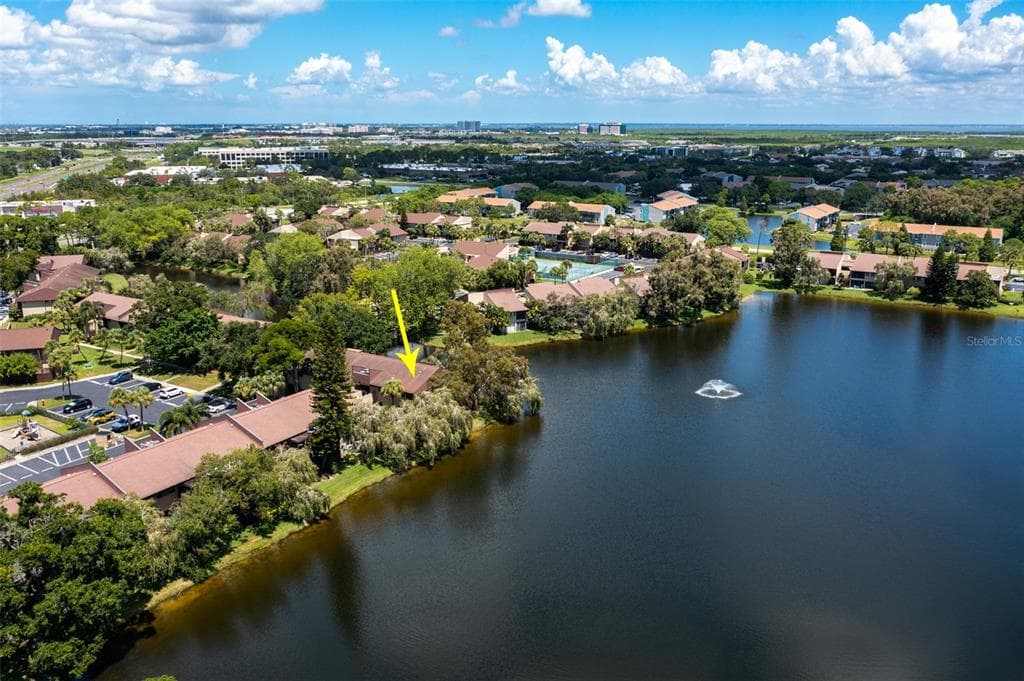 10755 VILLAGE CLUB CIRCLE N UNIT 204 ST PETERSBURG, FL 33716