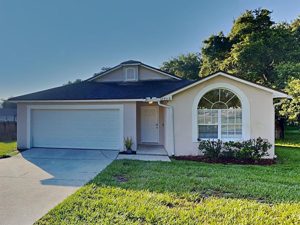 7903 GLENRIDGE LOOP LAKELAND, FL 33809