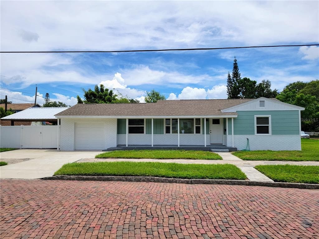 301 44TH STREET N ST PETERSBURG, FL 33713