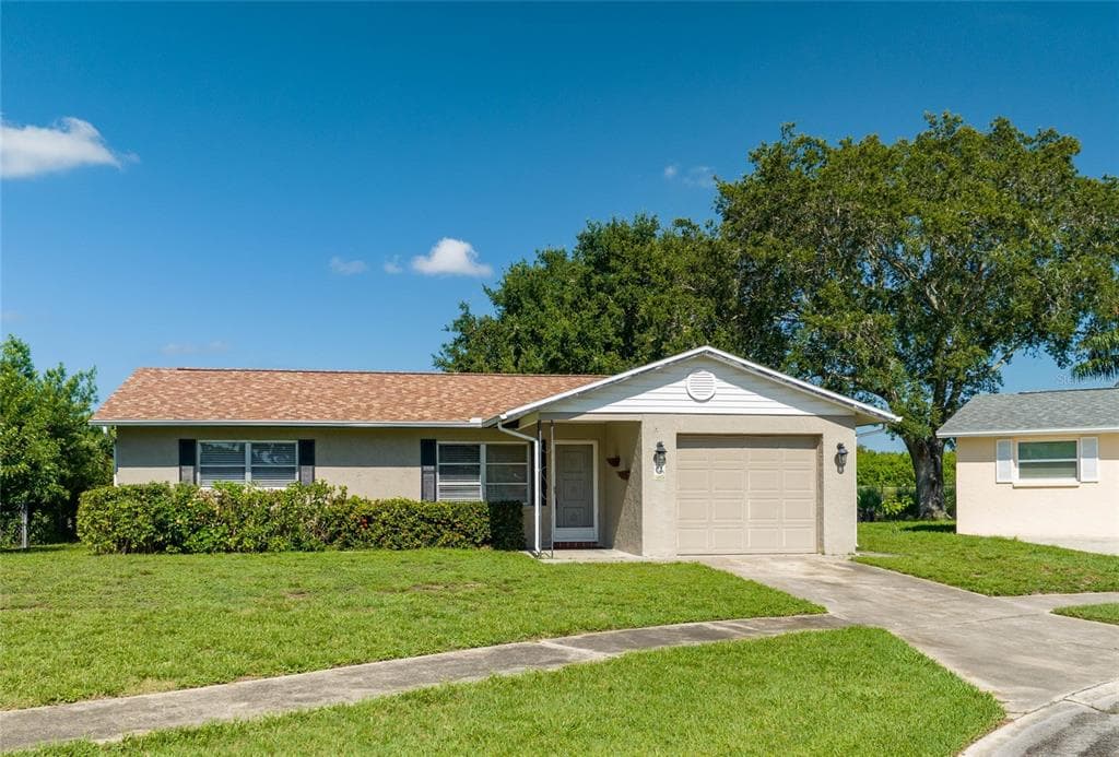 2225 HARRISON DRIVE HOLIDAY, FL 34691