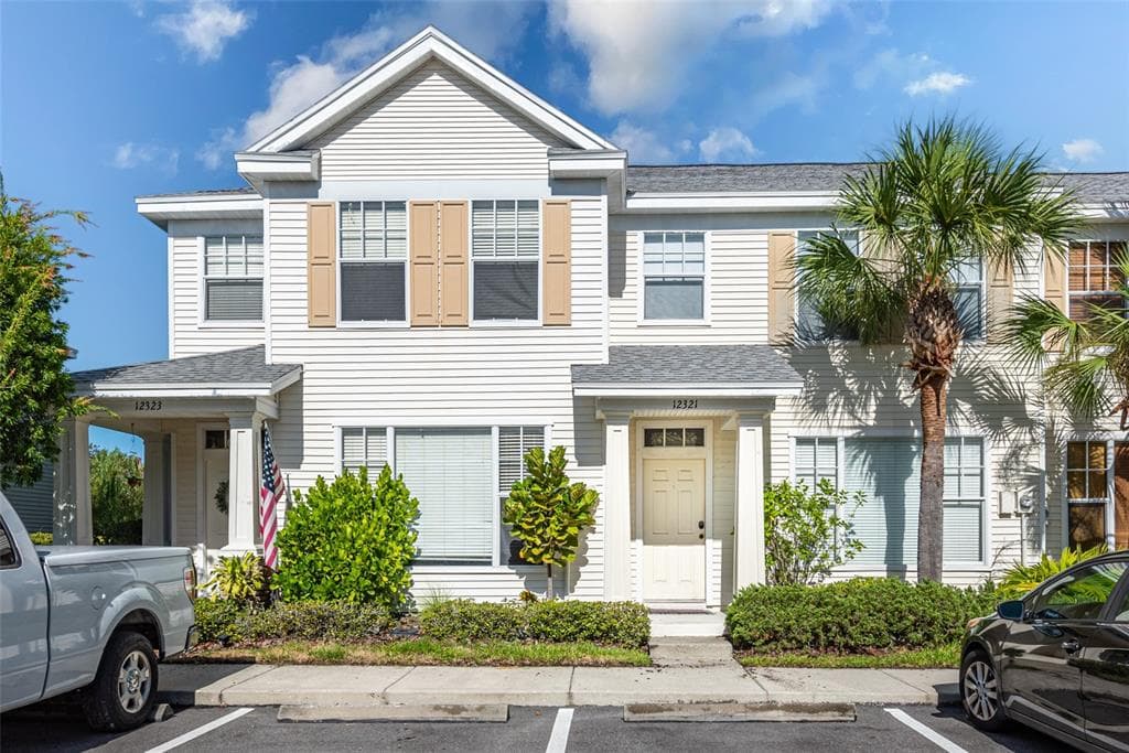 12321 COUNTRY WHITE CIRCLE TAMPA, FL 33635