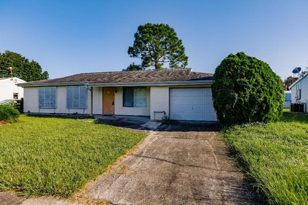 8238 SAN JACINTO AVENUE NORTH PORT, FL 34287