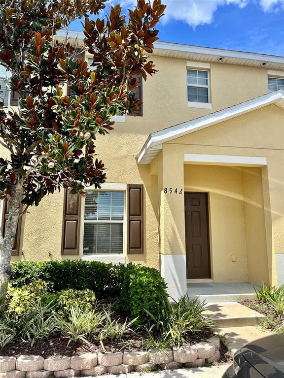 8542 GABLEBEND WAY UNIT 8542 TAMPA, FL 33647