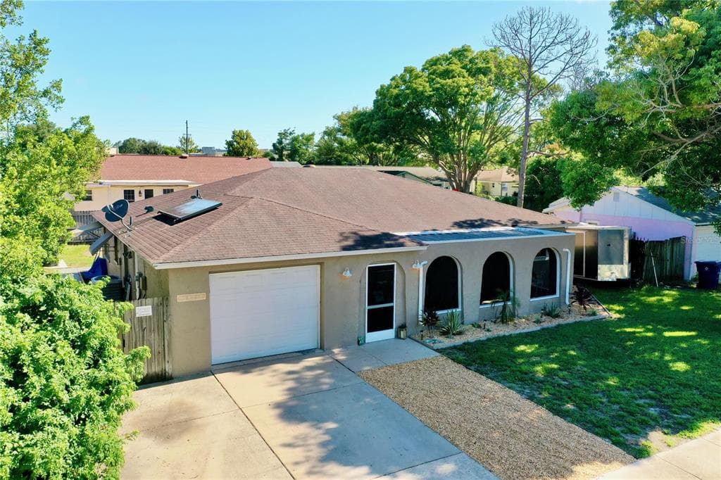 6029 MOOG ROAD NEW PORT RICHEY, FL 34653