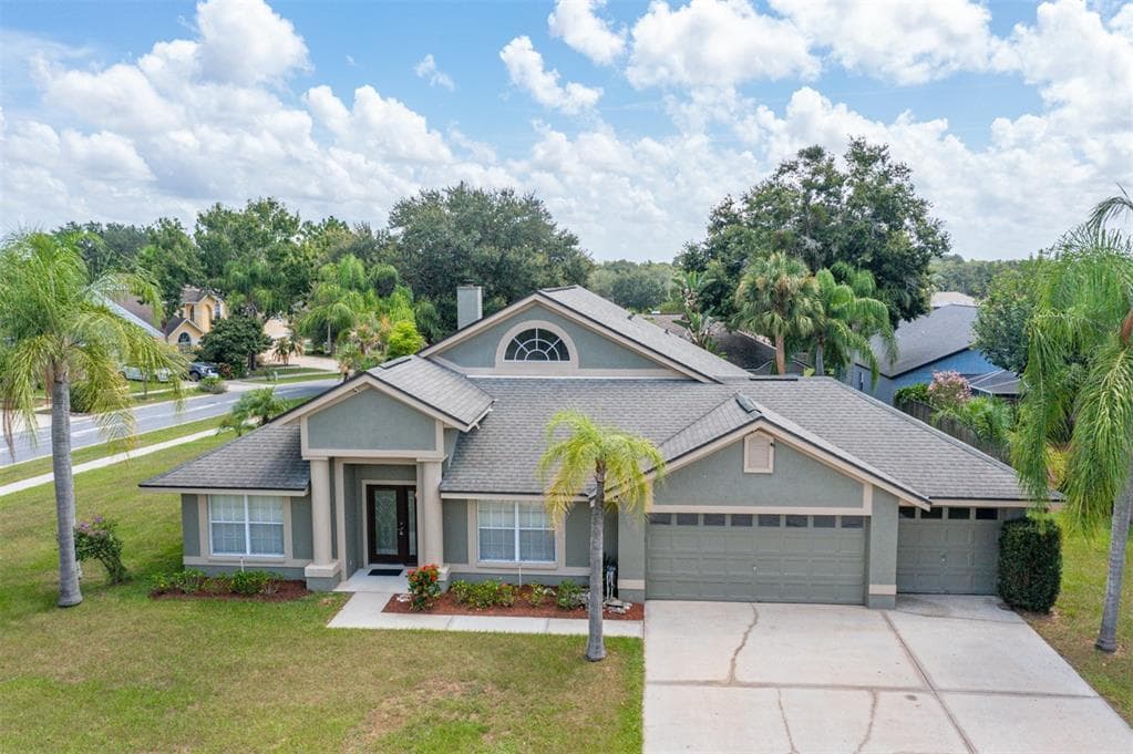 4625 OAK RIVER CIR VALRICO, FL 33596