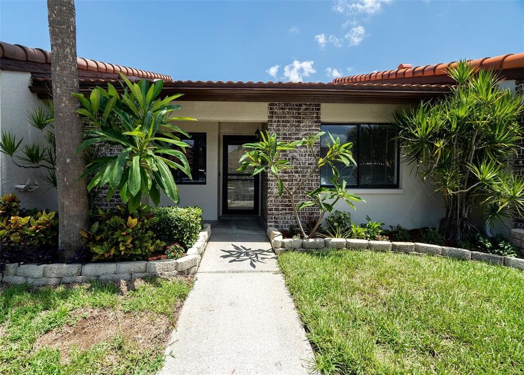 7360 ULMERTON ROAD UNIT 7B LARGO, FL 33771