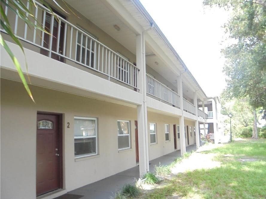 8302 BARDMOOR BOULEVARD UNIT 2 SEMINOLE, FL 33777