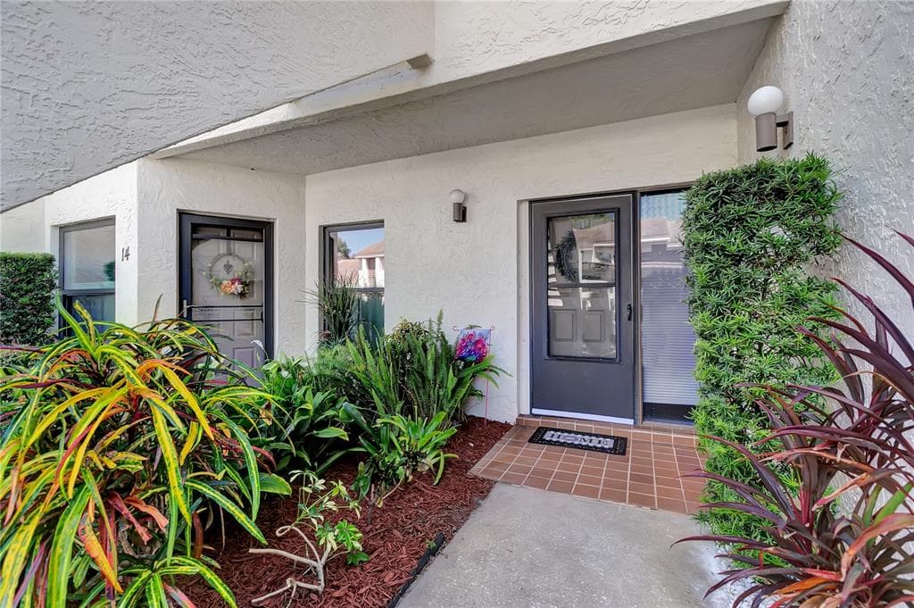 3536 COUNTRYBROOK LANE UNIT 15 PALM HARBOR, FL 34684