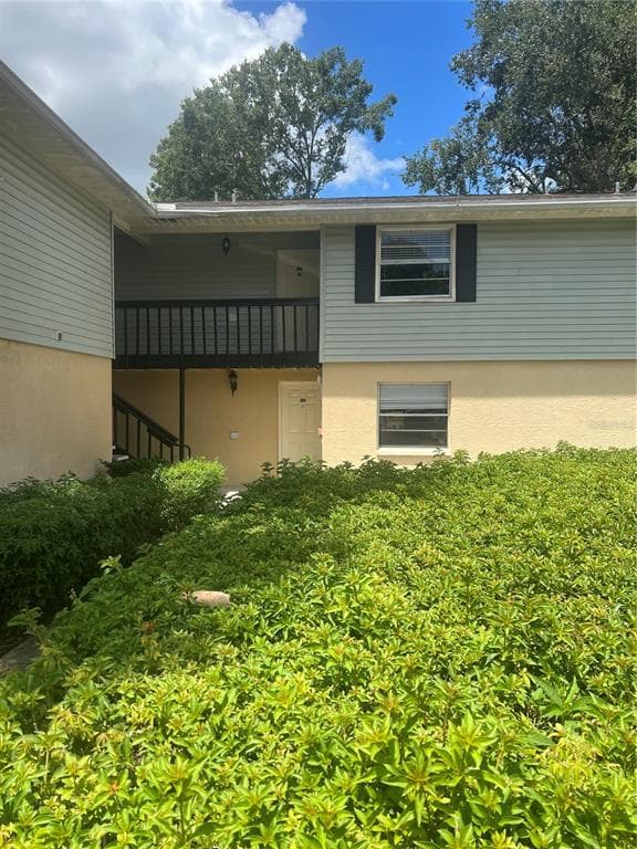 242 RED MAPLE PLACE UNIT 242 BRANDON, FL 33510
