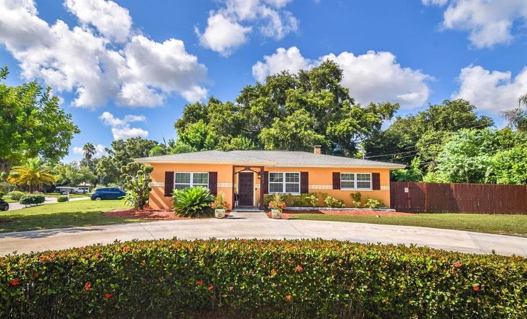 11394 115TH STREET SEMINOLE, FL 33778