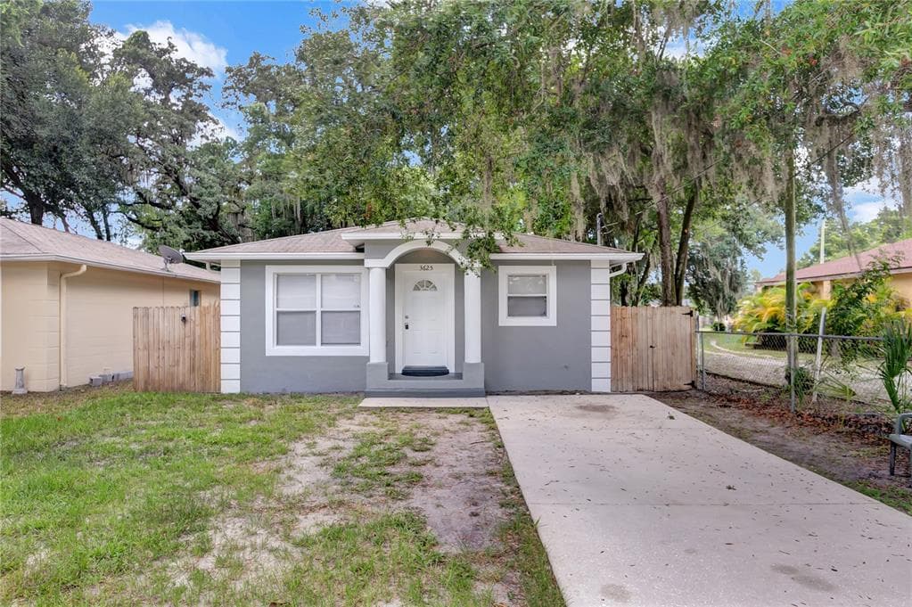 3625 E GENESEE STREET TAMPA, FL 33610