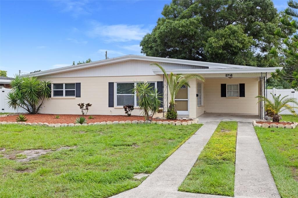 5716 37TH AVENUE N ST PETERSBURG, FL 33710