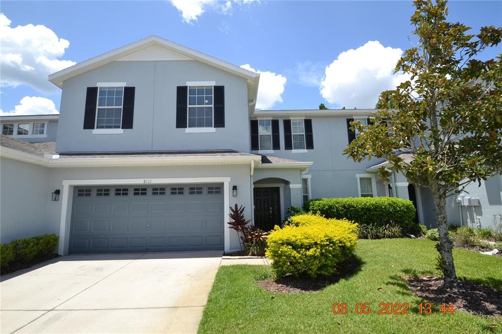 8111 HAMPTON VIEW LANE TAMPA, FL 33647