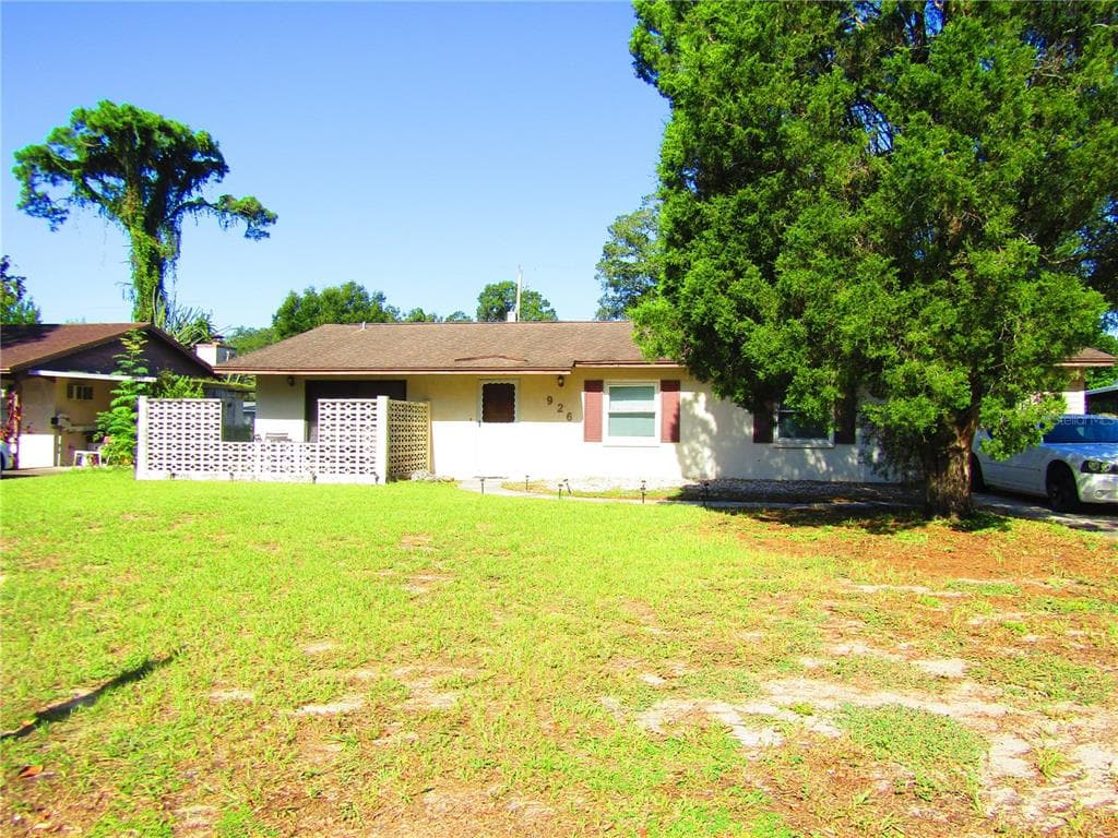 926 ALPINE DRIVE