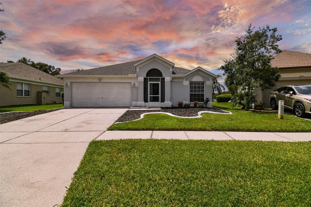 5609 TERRAIN DE GOLF DRIVE LUTZ, FL 33558