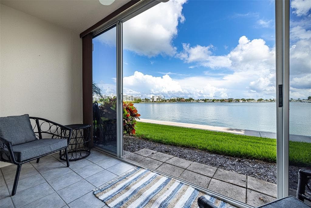 7910 SUN ISLAND DRIVE S UNIT 107 SOUTH PASADENA, FL 33707