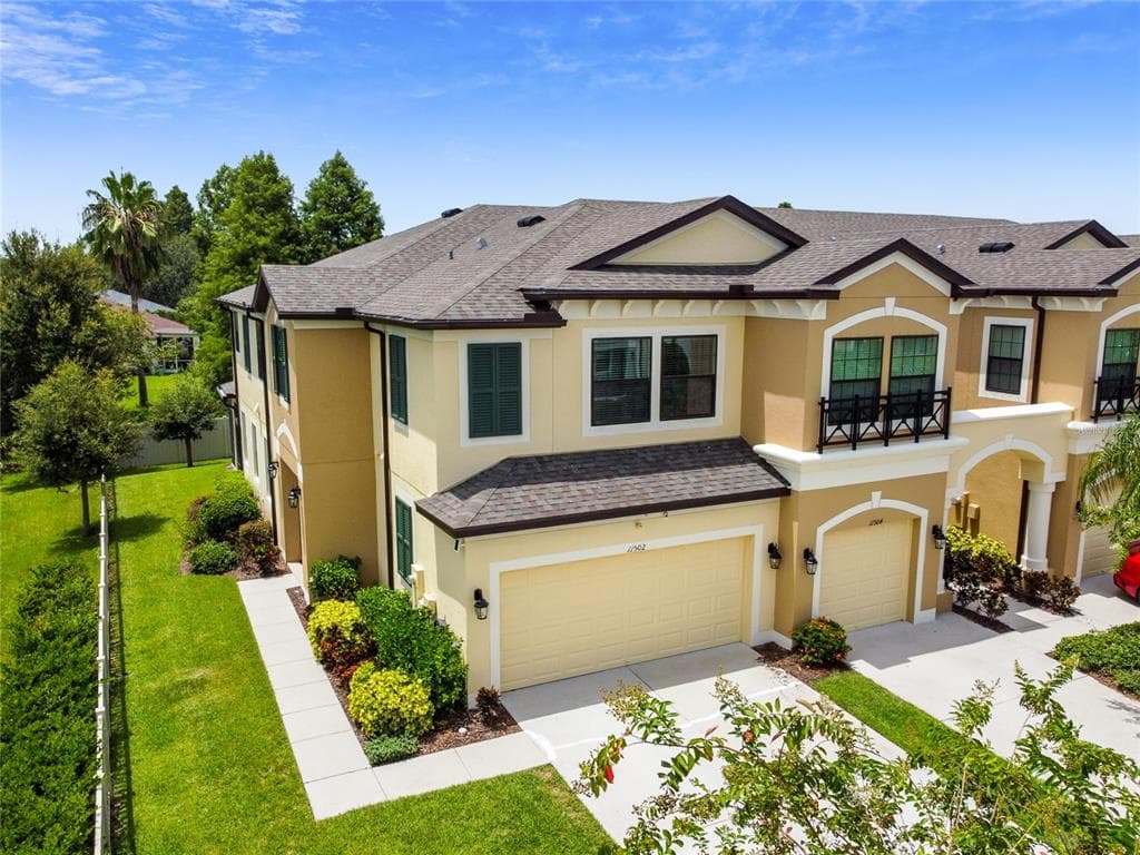 11502 CROWNED SPARROW LANE TAMPA, FL 33626